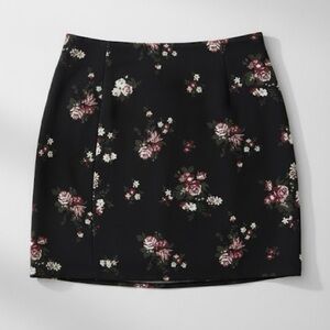 Loft Floral Black Mini Skirt Size: 0
